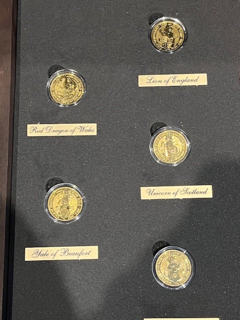 Gouden Queens Beast - Complete serie 0.25 oz 10 munten met doos.3