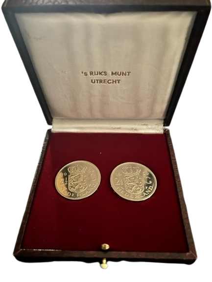 2.5_gulden_1969_Proof_vis_cadeau_muntmeester_Hengel_aan_nieuwe_muntmeester