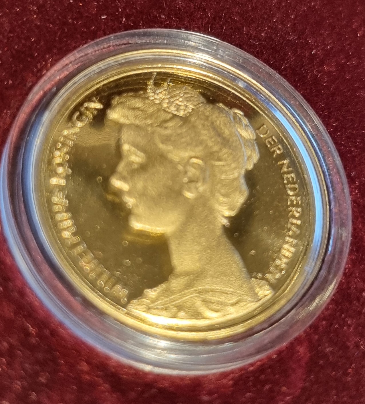 1000078819 Gouden Penning 1898-1998 100 jaar Koningin Wilhelmina